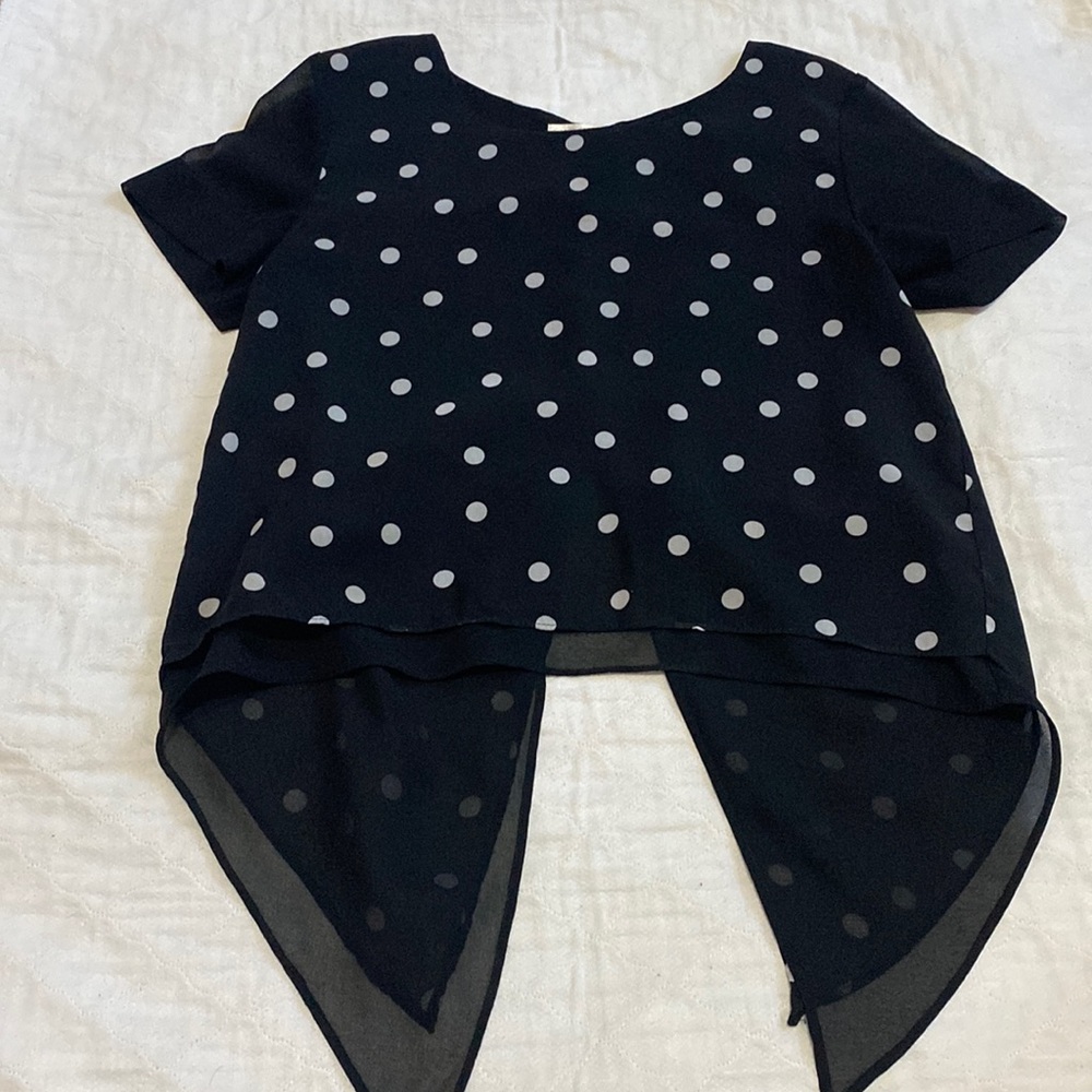 A’GACI Black and White Blouse (Small)